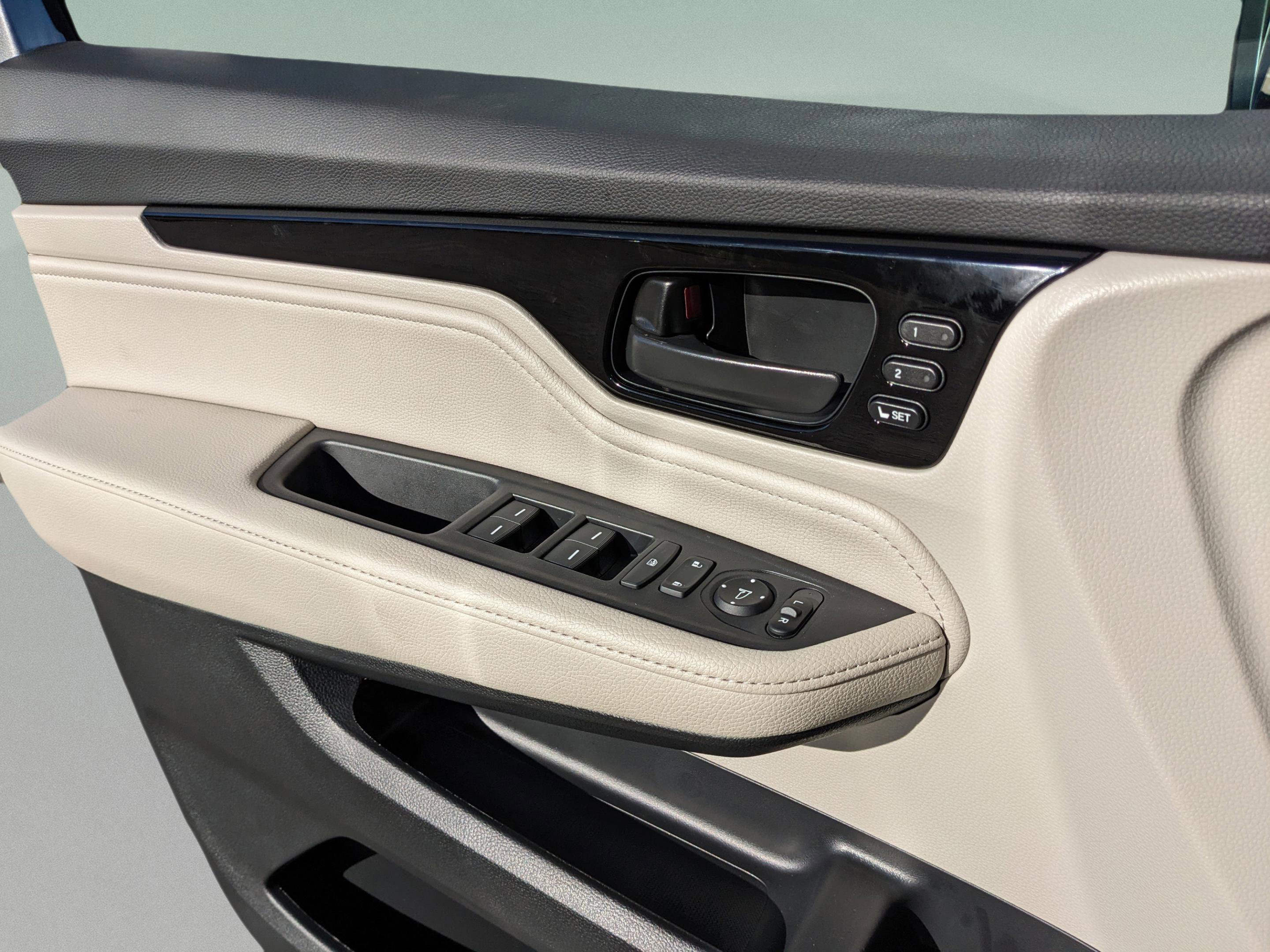 New 2026 Honda Odyssey Touring image 23