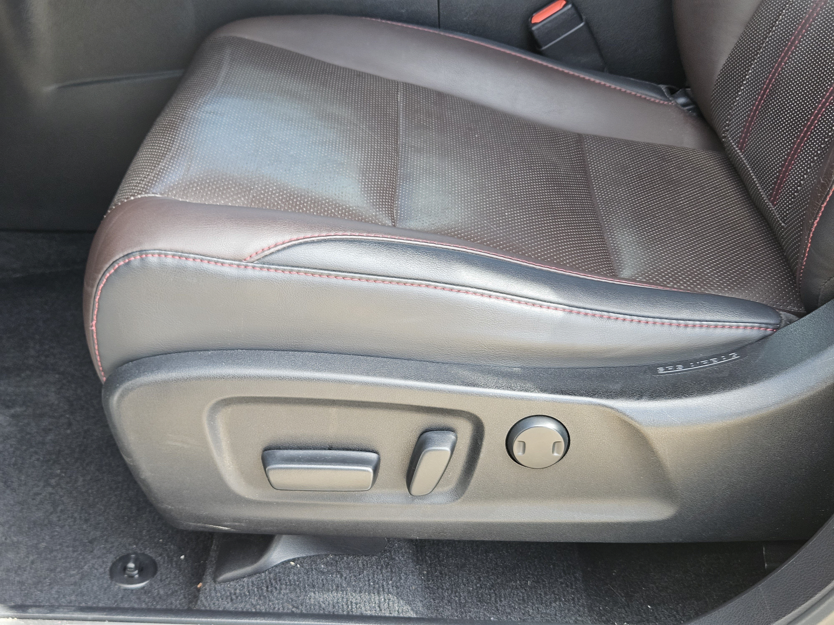 Used 2018 Lexus RX 350L FWD image 23