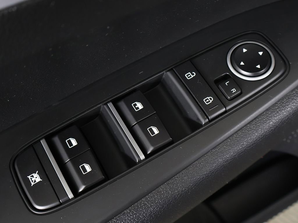 Used 2024 Kia Forte LXS w/ LXS Technology Package FWD image 35
