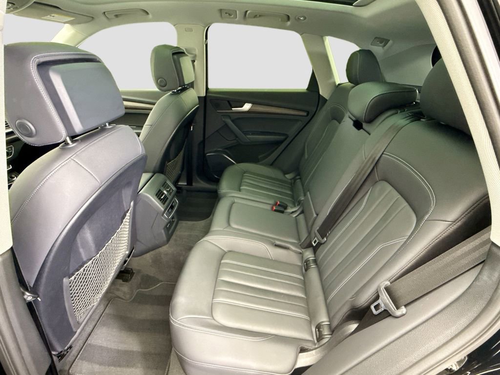 Certified 2023 Audi Q5 2.0T Premium w/ Convenience Package image 19