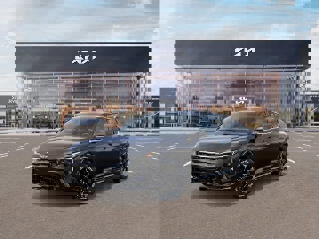 New 2025 Kia K4 GT-Line image 1