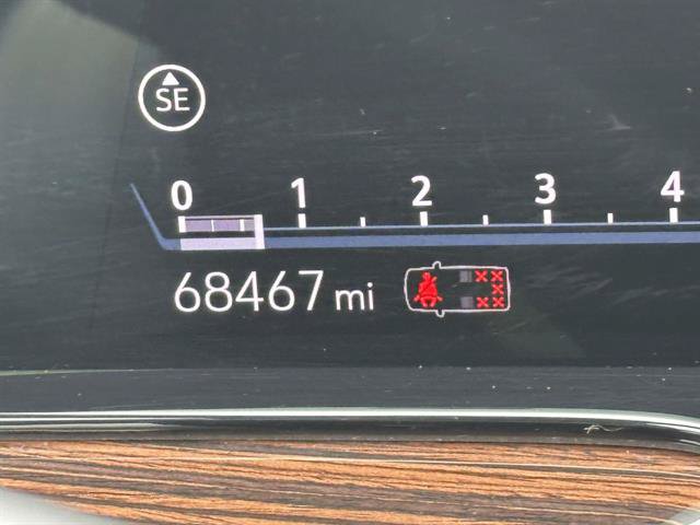 Used 2021 Cadillac Escalade Luxury AWD/4WD image 15