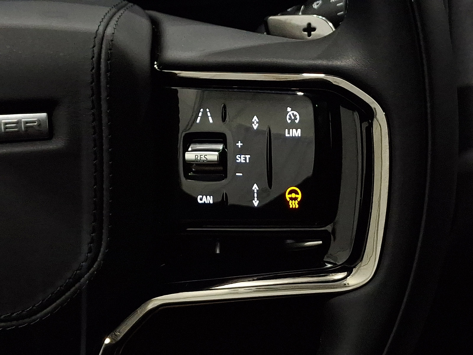 Certified 2026 Land Rover Range Rover Velar S image 22