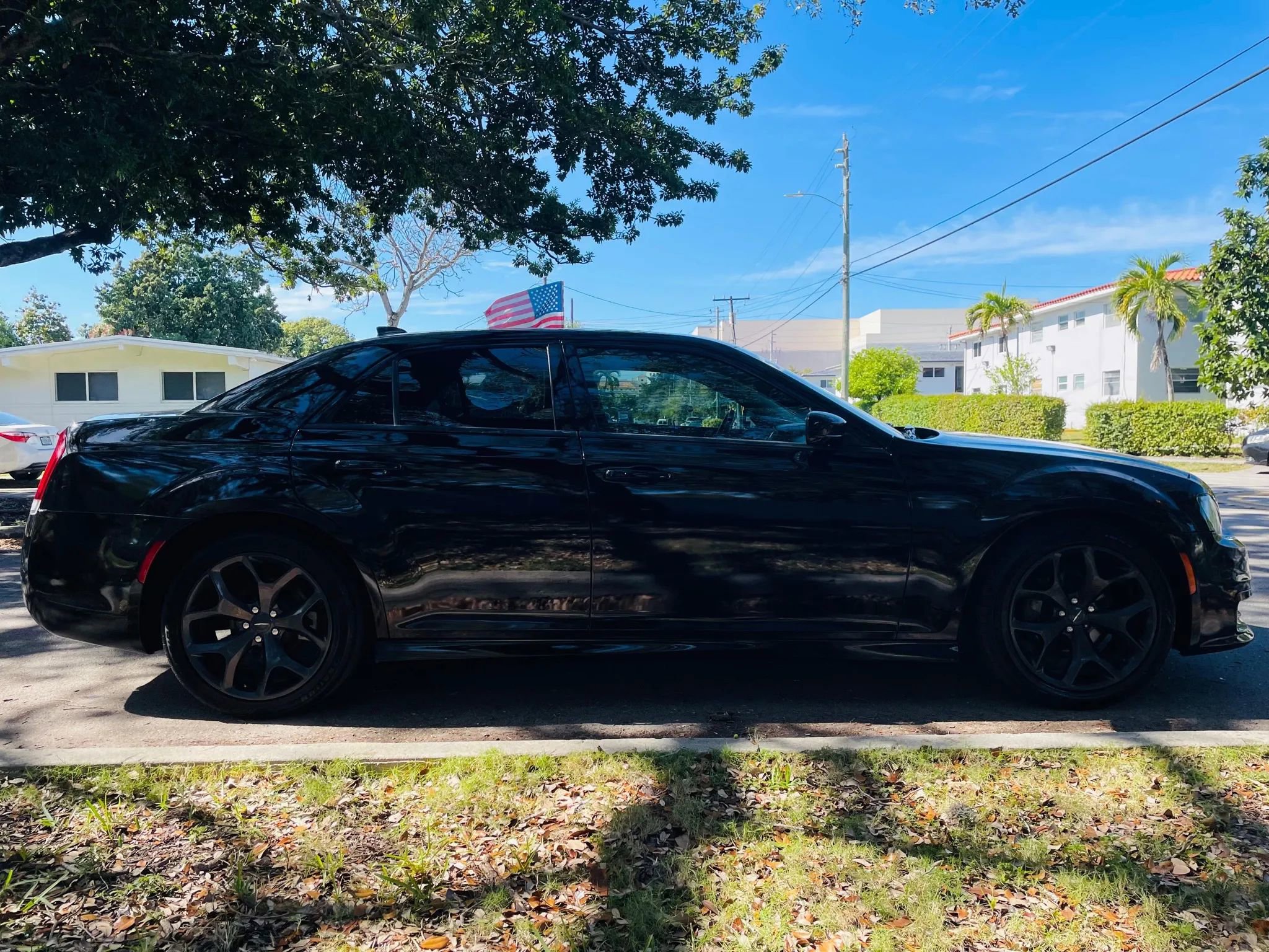 Used 2023 Chrysler 300 Touring L w/ Popular Equipment Group image 6