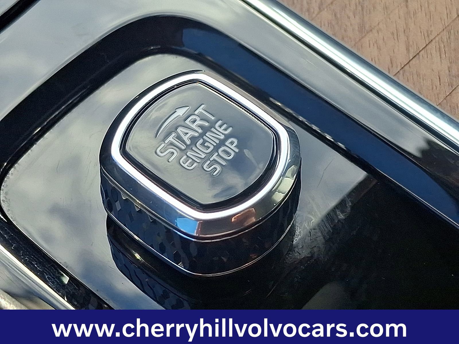 Certified 2023 Volvo XC90 B5 Plus w/ Protection Package Premier image 25