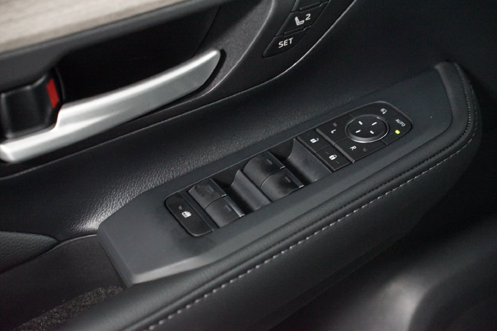 New 2026 Toyota Grand Highlander FWD image 33