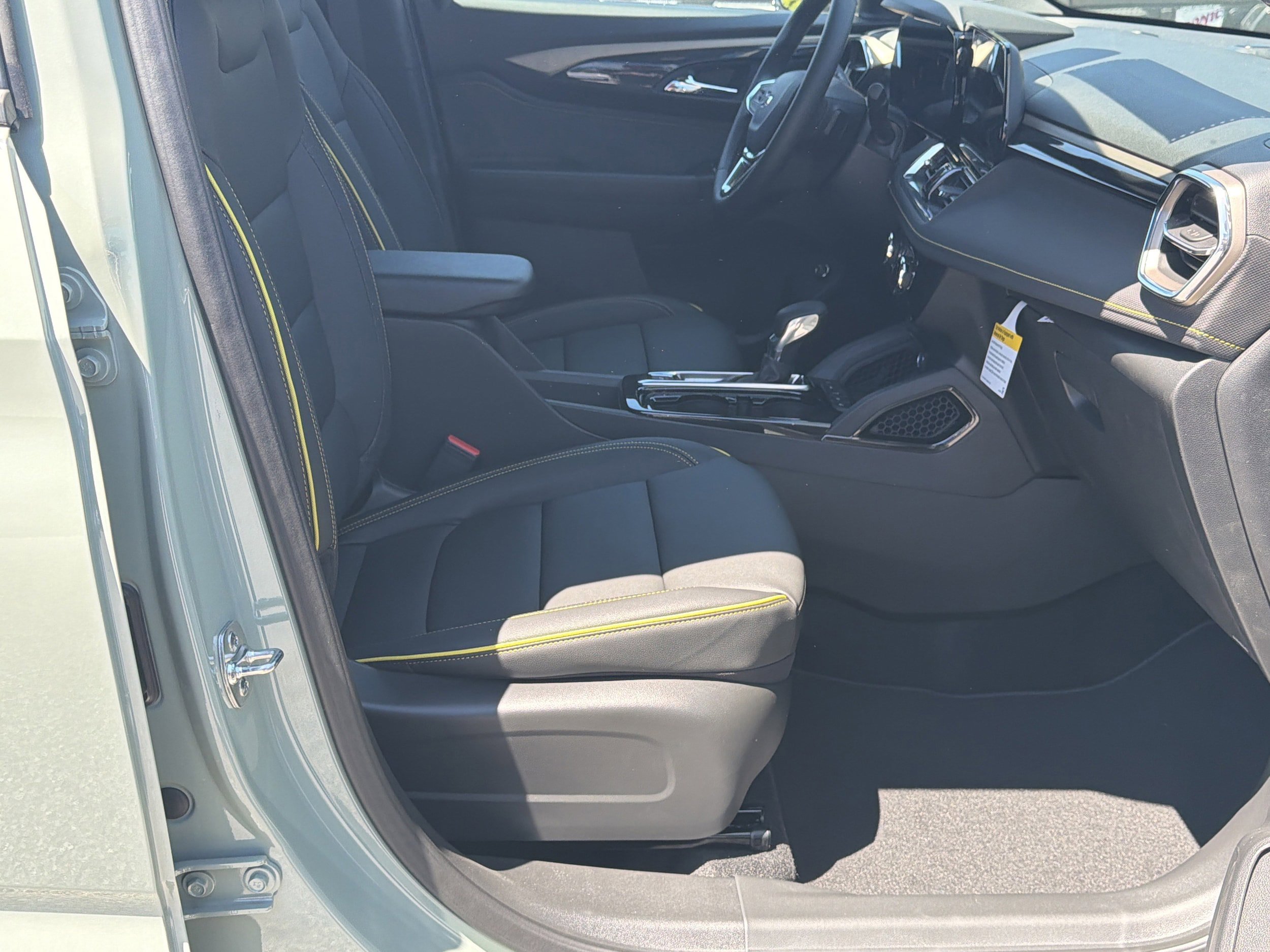 New 2026 Chevrolet TrailBlazer ACTIV FWD image 13