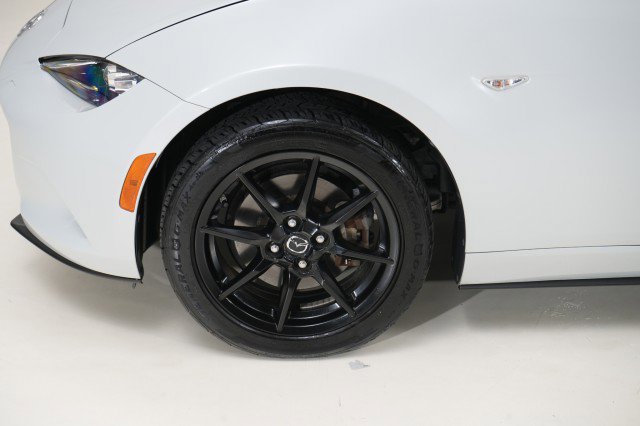 Used 2019 MAZDA MX-5 Miata Sport image 40