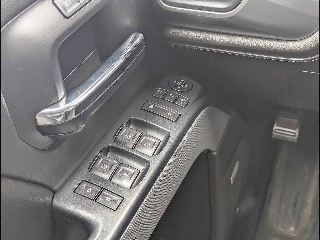 Used 2016 Chevrolet Silverado 2500 LTZ w/ Duramax Plus Package AWD/4WD image 29