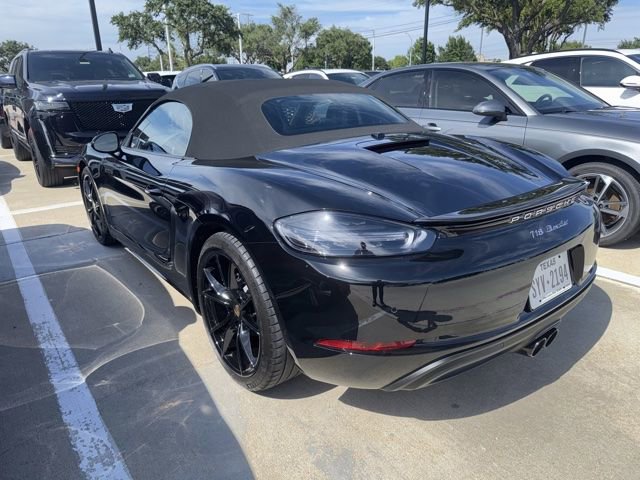 Used 2019 Porsche 718 Boxster RWD image 4