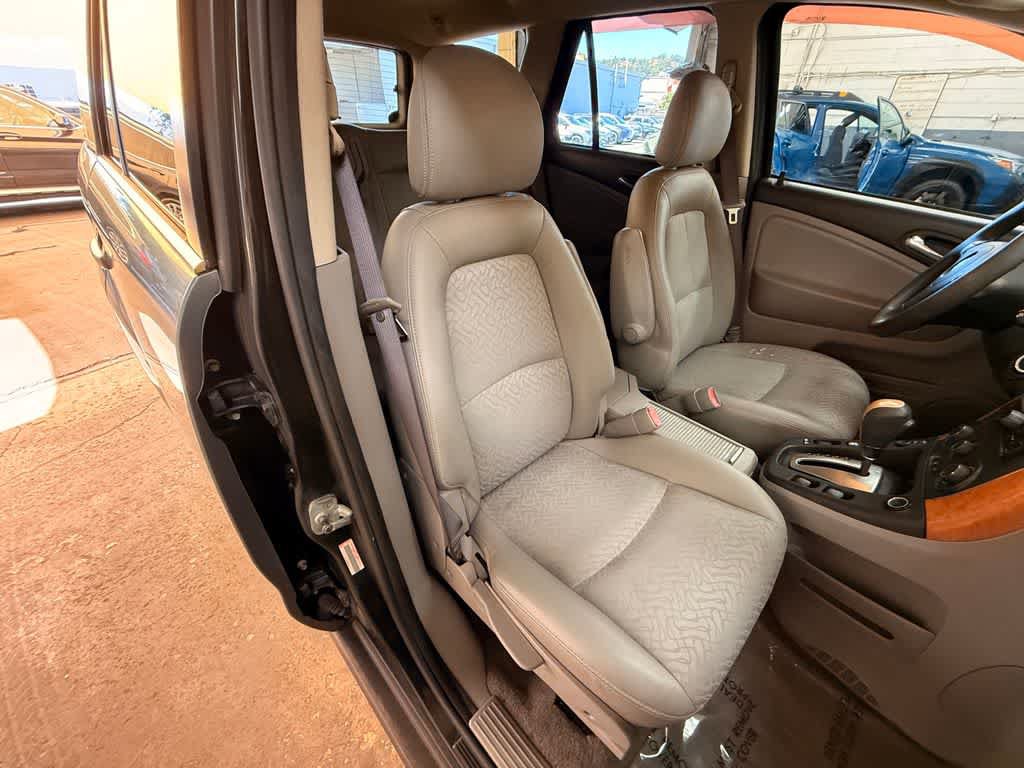 Used 2007 Saturn Vue 2WD V6 w/ Comfort Pkg image 14