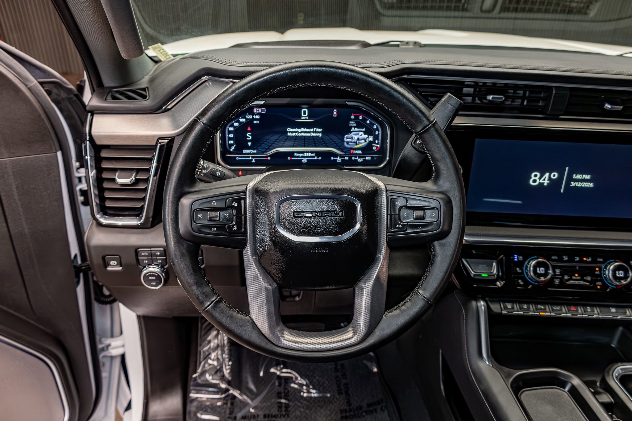 Used 2025 GMC Sierra 3500 Denali w/ Denali Reserve Package image 19