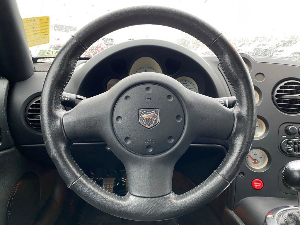 Used 2003 Dodge Viper SRT-10 image 9