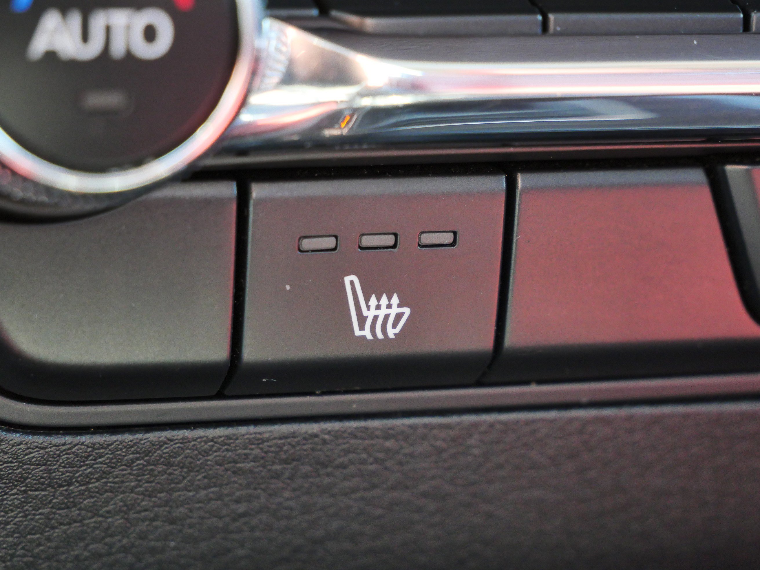 Used 2024 MAZDA MAZDA3 s AWD/4WD image 29