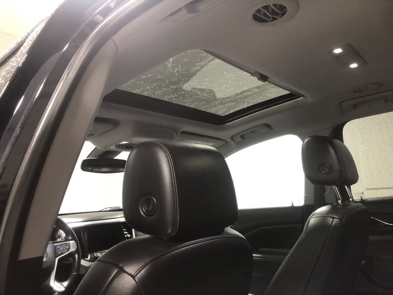 Used 2021 GMC Acadia SLT w/ Elevation Edition image 20