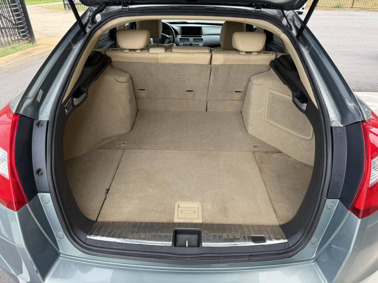 Used 2012 Honda Crosstour EX-L image 7