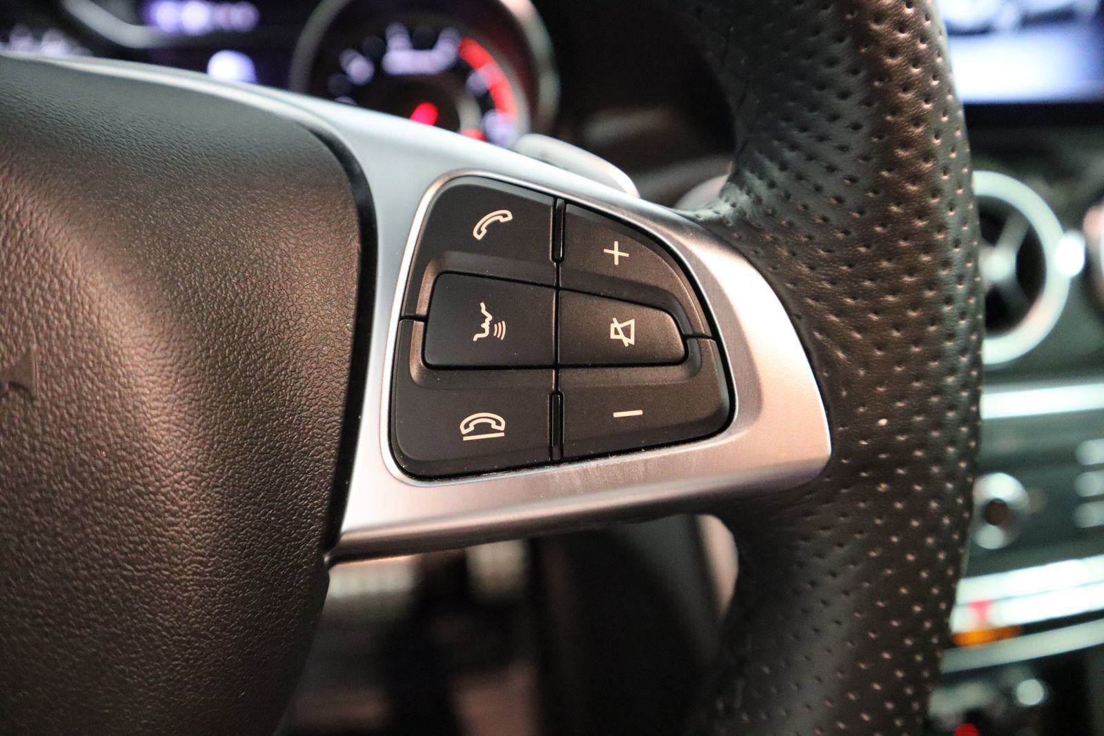 Used 2019 Mercedes-Benz GLA 45 AMG 4MATIC image 33