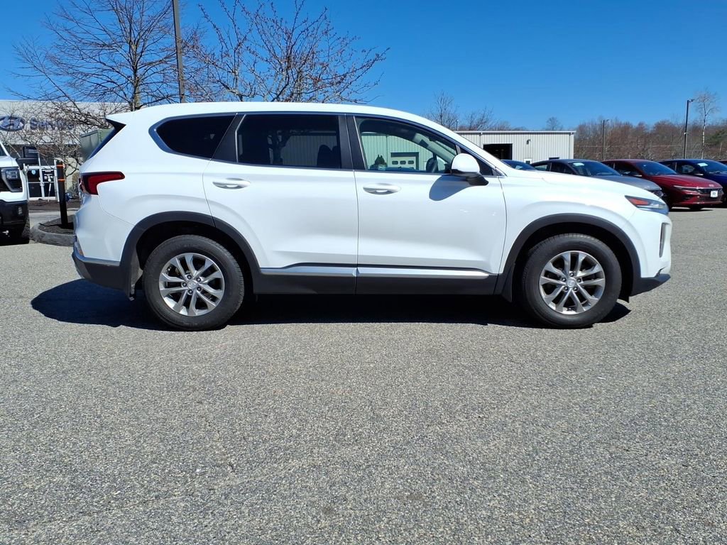 Used 2020 Hyundai Santa Fe SE AWD/4WD image 2