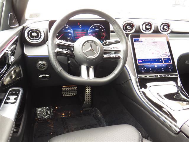Used 2025 Mercedes-Benz C 300 4MATIC Sedan image 9