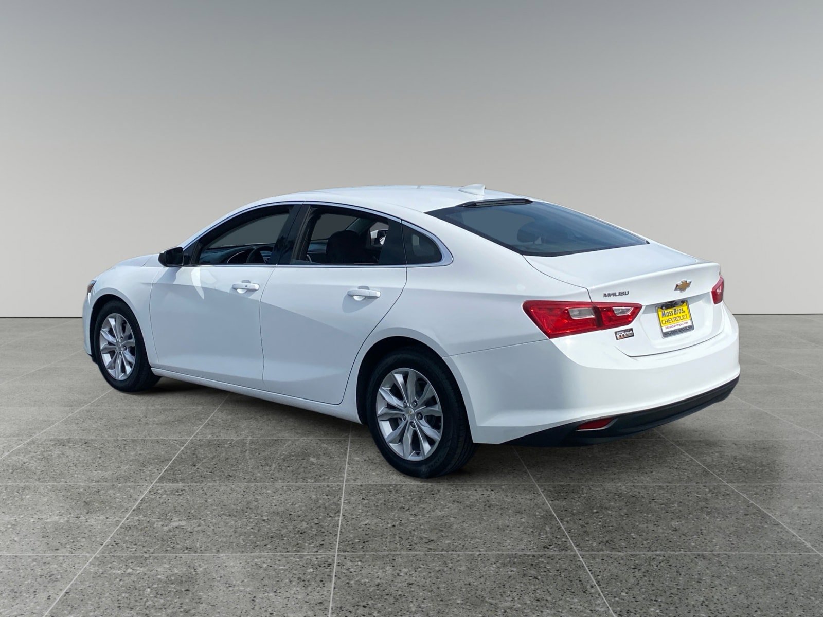 Used 2023 Chevrolet Malibu LT FWD image 3