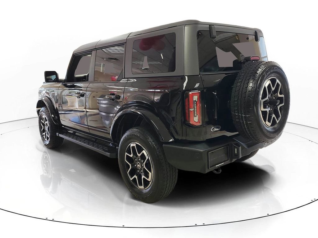 Used 2024 Ford Bronco Outer Banks image 4