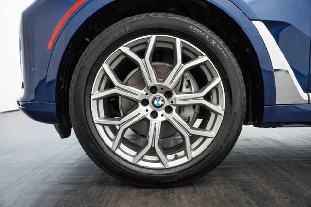 Used 2020 BMW X7 xDrive40i w/ Premium Package AWD/4WD image 47