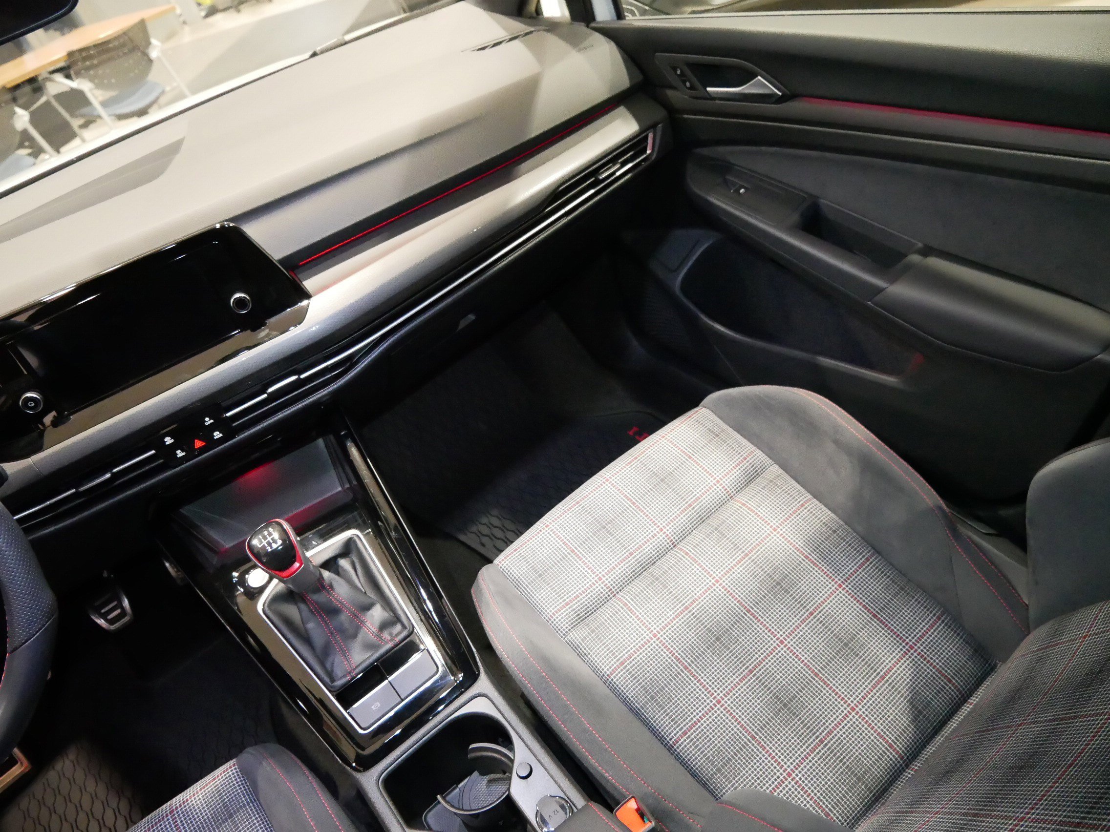 Certified 2024 Volkswagen GTI S image 10