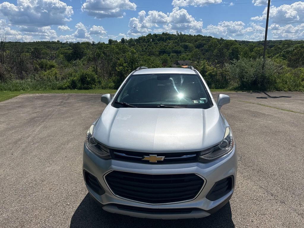 Used 2018 Chevrolet Trax LT w/ LT Convenience Package AWD/4WD image 8
