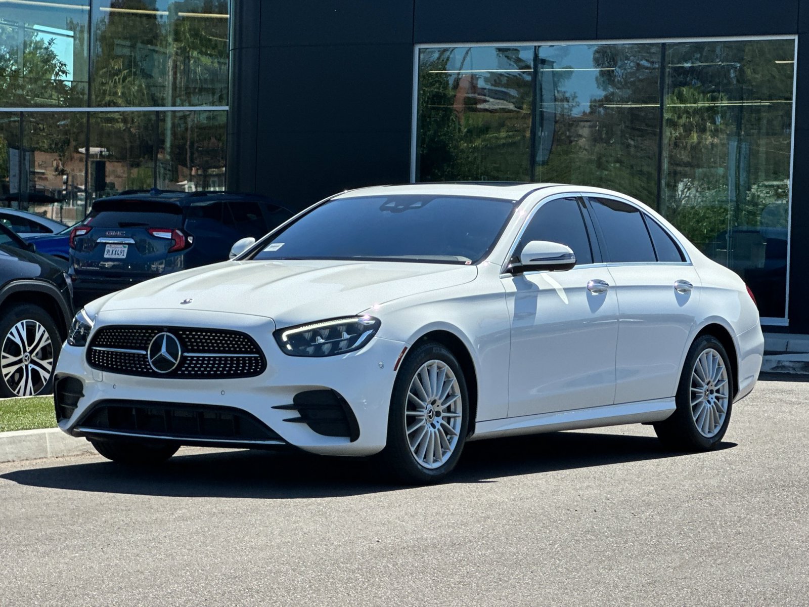 Certified 2023 Mercedes-Benz E 450 4MATIC Sedan image 8