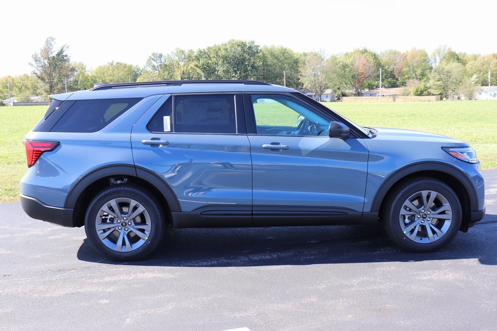 New 2026 Ford Explorer Active image 20