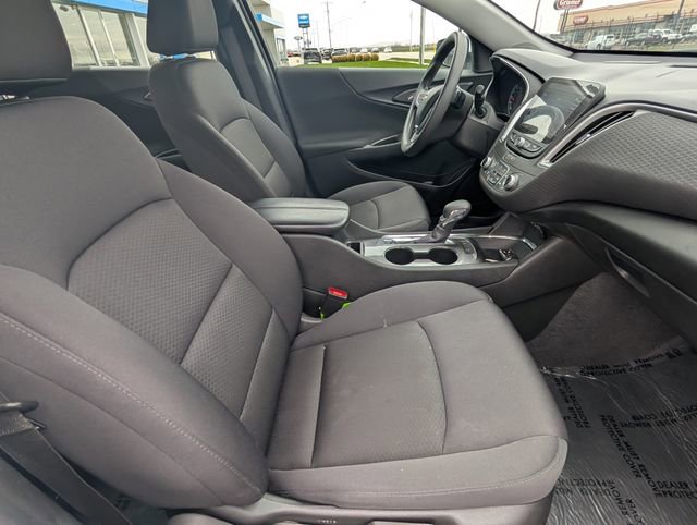 Used 2024 Chevrolet Malibu LT FWD image 4