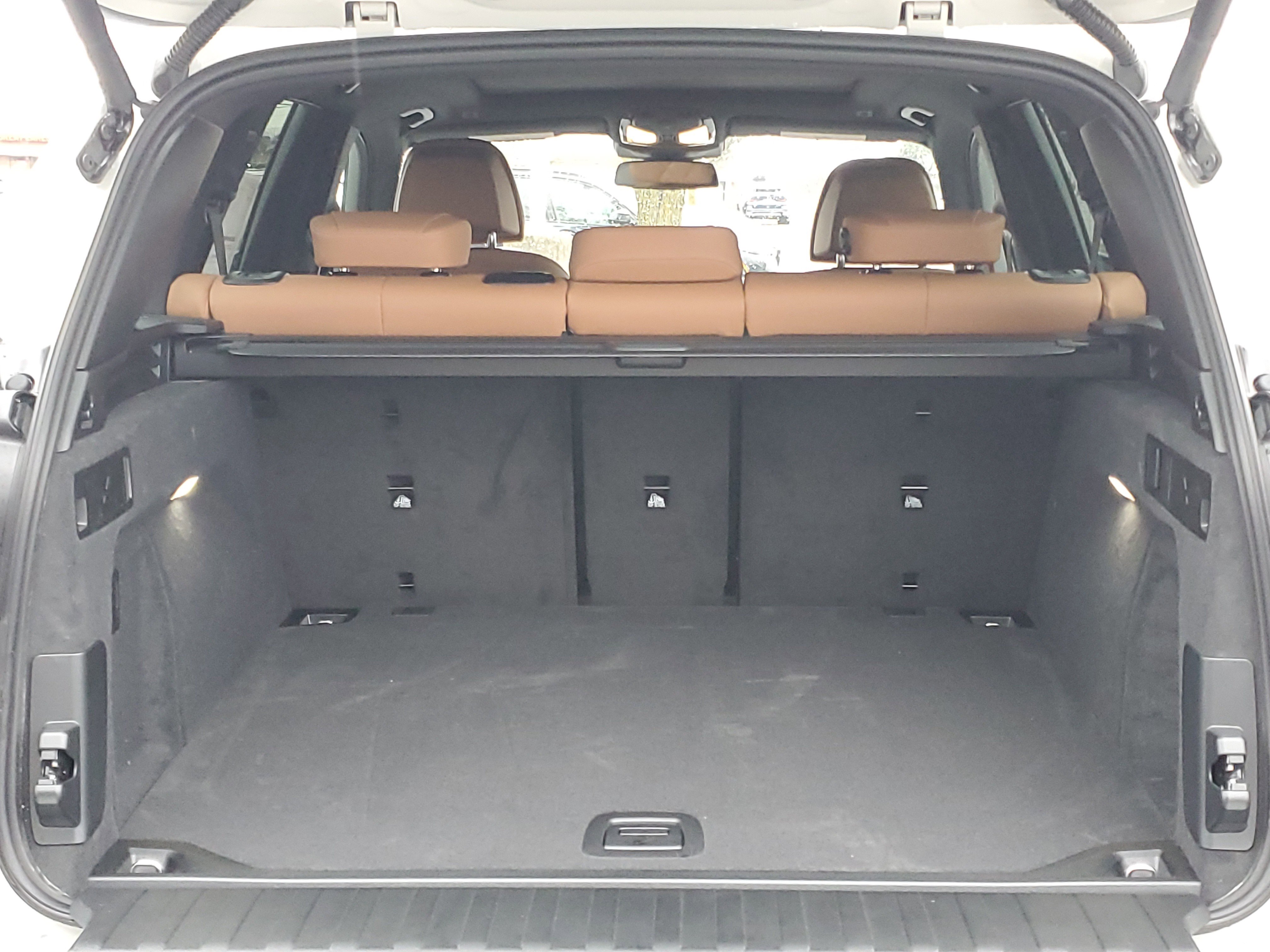 New 2026 BMW X5 xDrive40i w/ M Sport Package AWD/4WD image 26