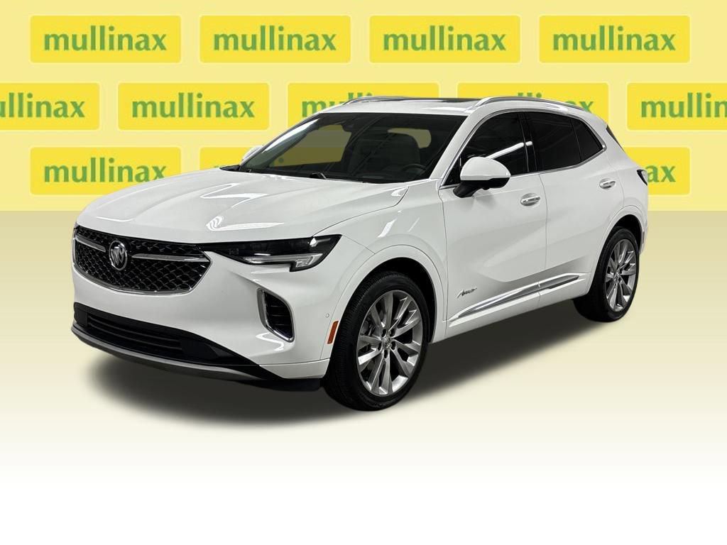 Used 2022 Buick Envision Avenir w/ Technology Package II image 8