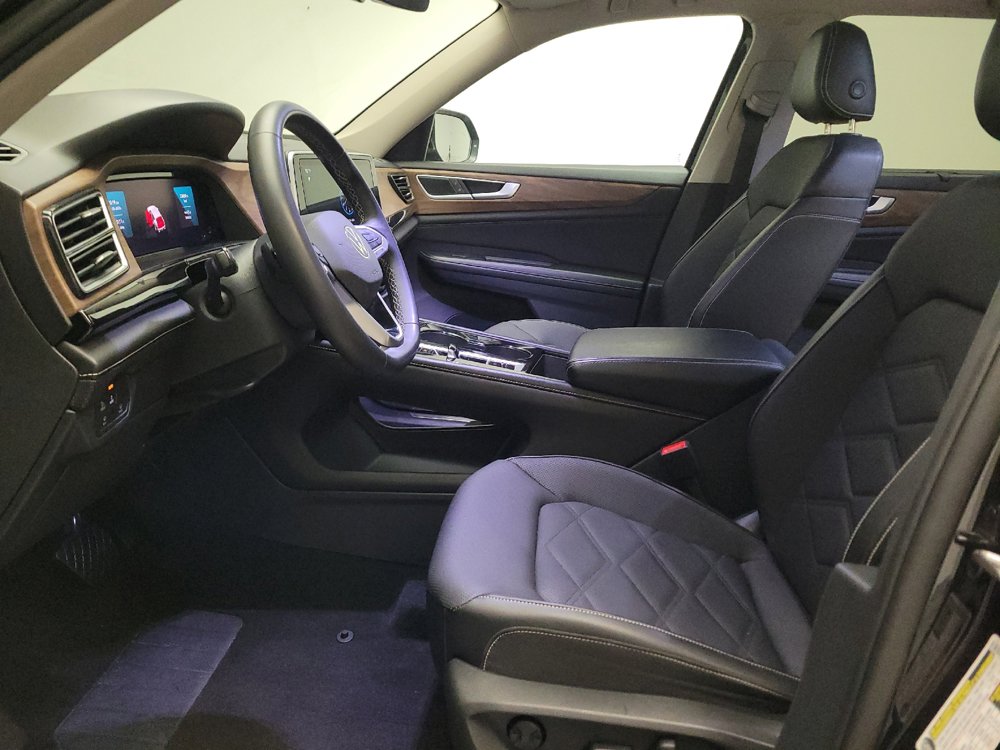 Used 2024 Volkswagen Atlas SE FWD image 17
