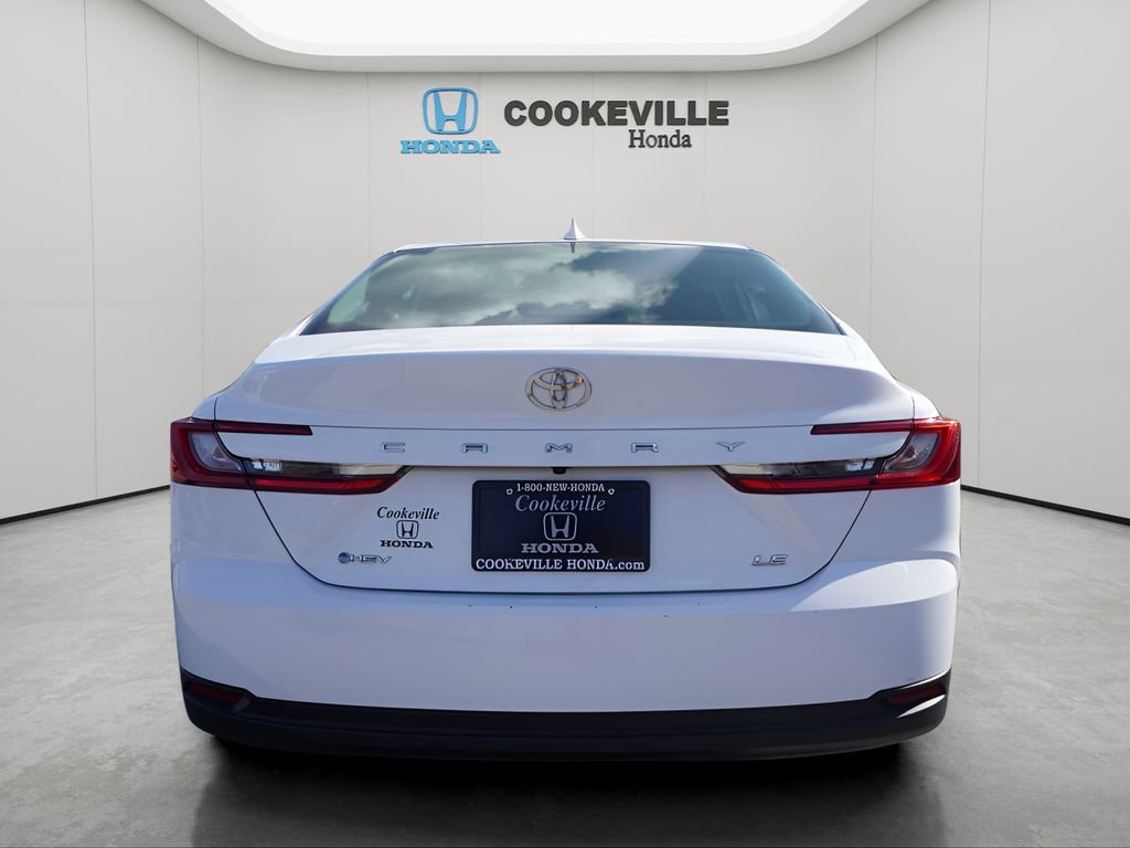 Used 2025 Toyota Camry LE image 6