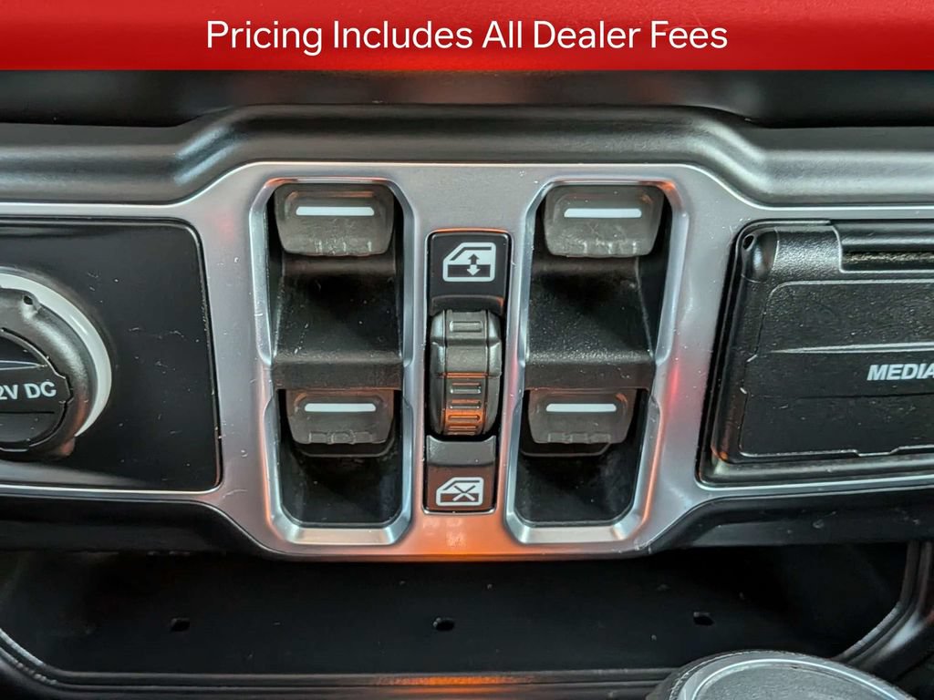 Used 2020 Jeep Gladiator Sport w/ Quick Order Package 24S AWD/4WD image 24