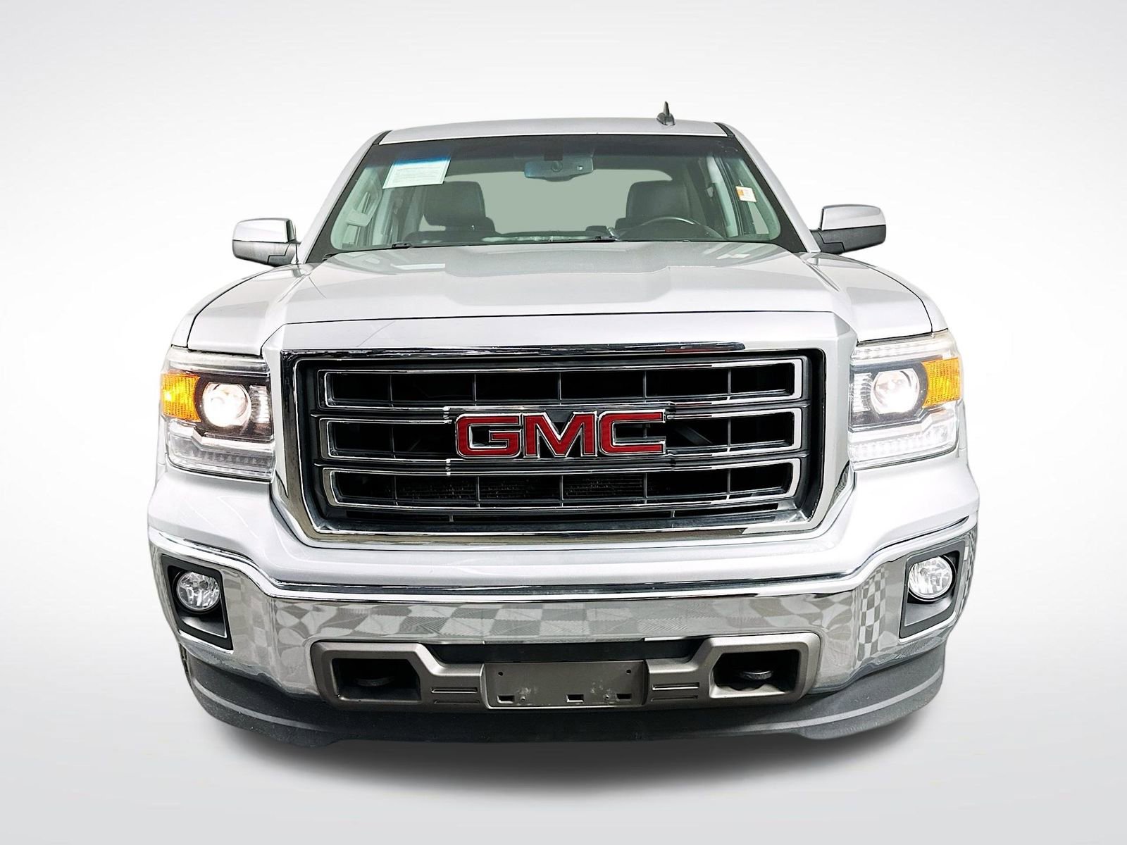Used 2015 GMC Sierra 1500 SLT w/ SLT Crew Cab Value Package AWD/4WD image 2
