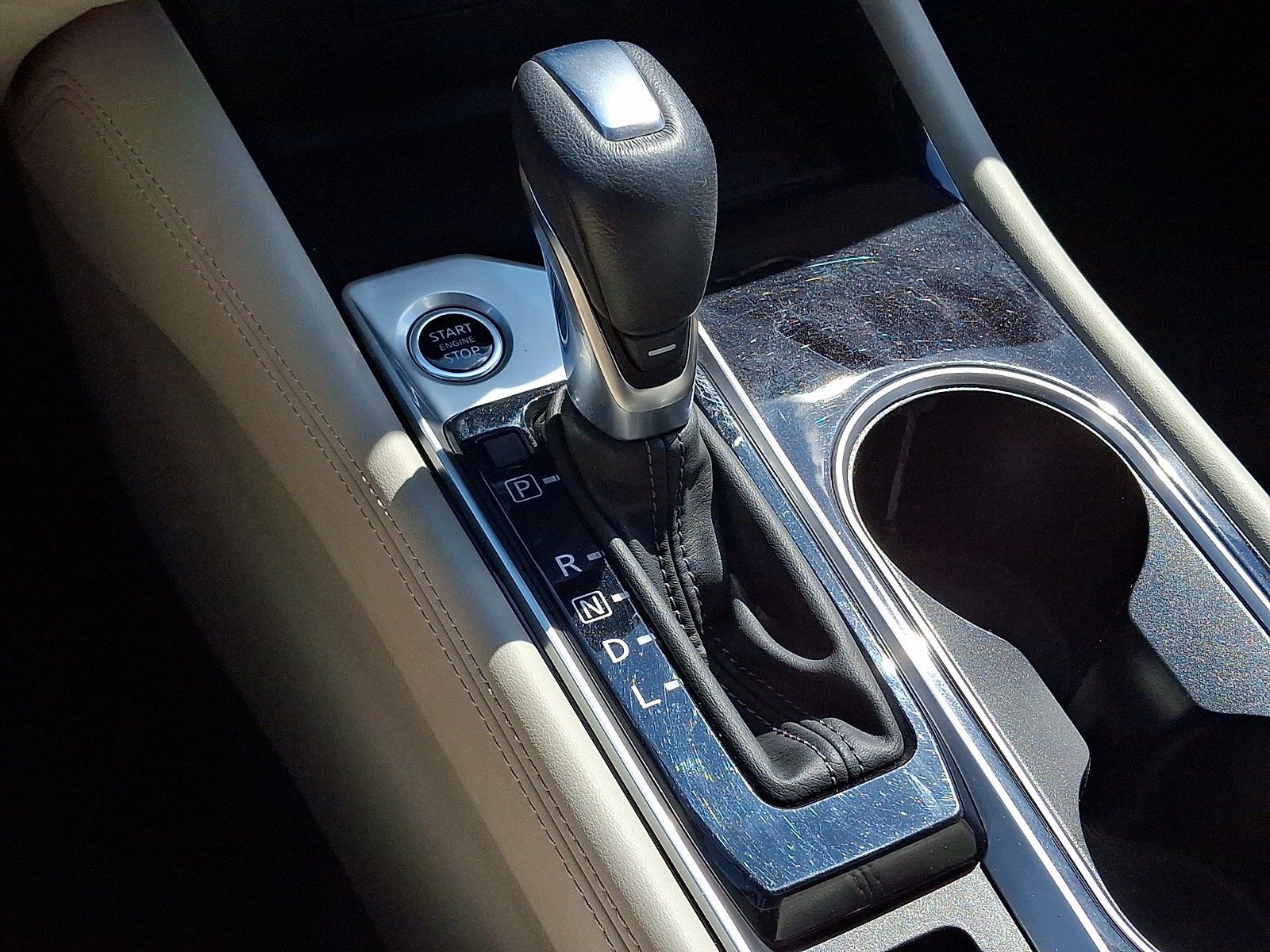 Certified 2022 Nissan Altima 2.5 SL FWD image 16