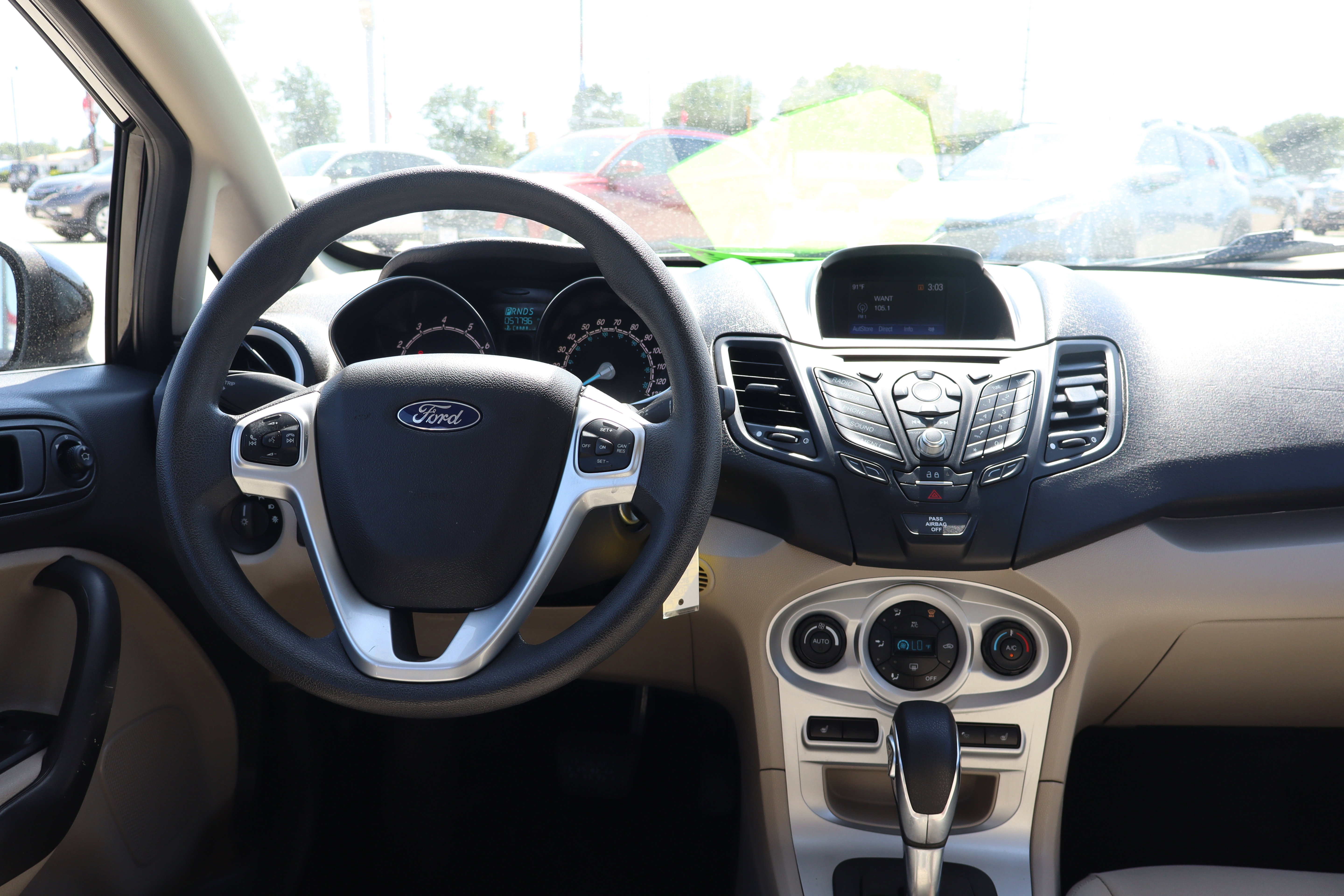 Used 2018 Ford Fiesta SE w/ Cold Weather Package FWD image 13
