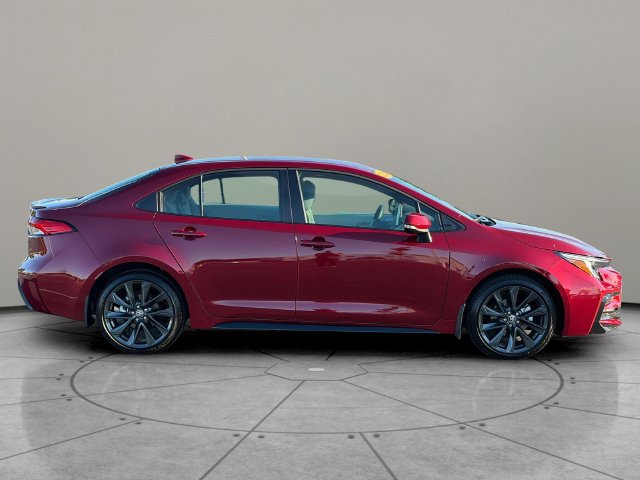 Certified 2026 Toyota Corolla SE w/ SE Package FWD image 7