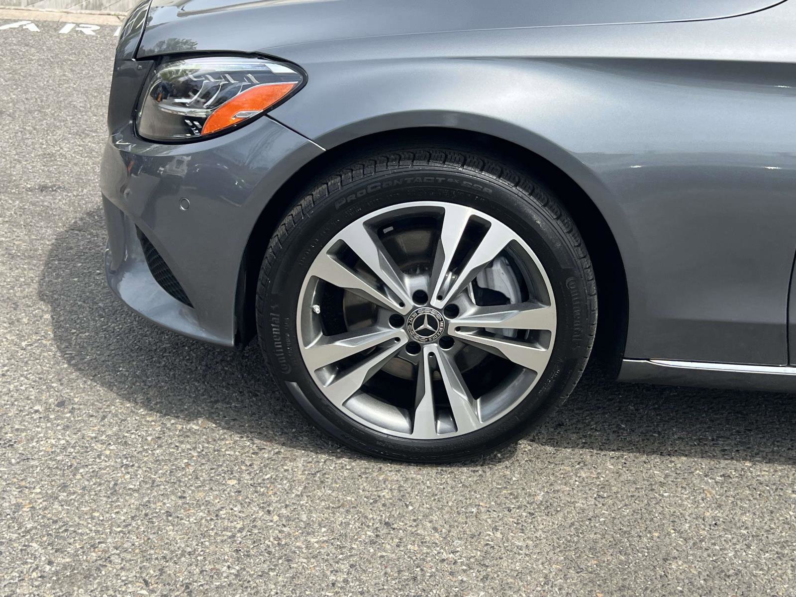 Used 2021 Mercedes-Benz C 300 4MATIC Sedan w/ Premium Package image 9