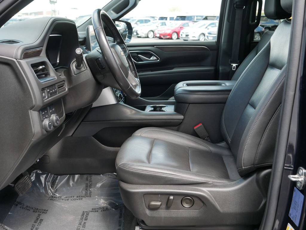 Used 2022 Chevrolet Tahoe LT AWD/4WD image 13