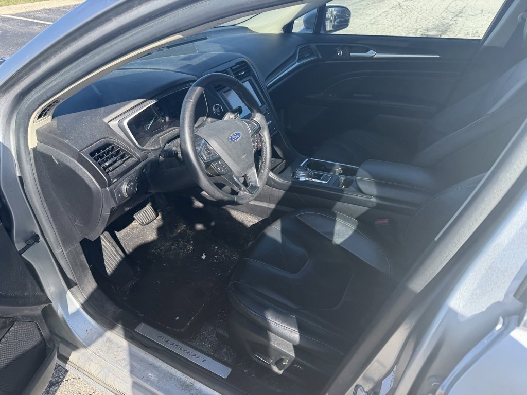 Used 2020 Ford Fusion Titanium image 6