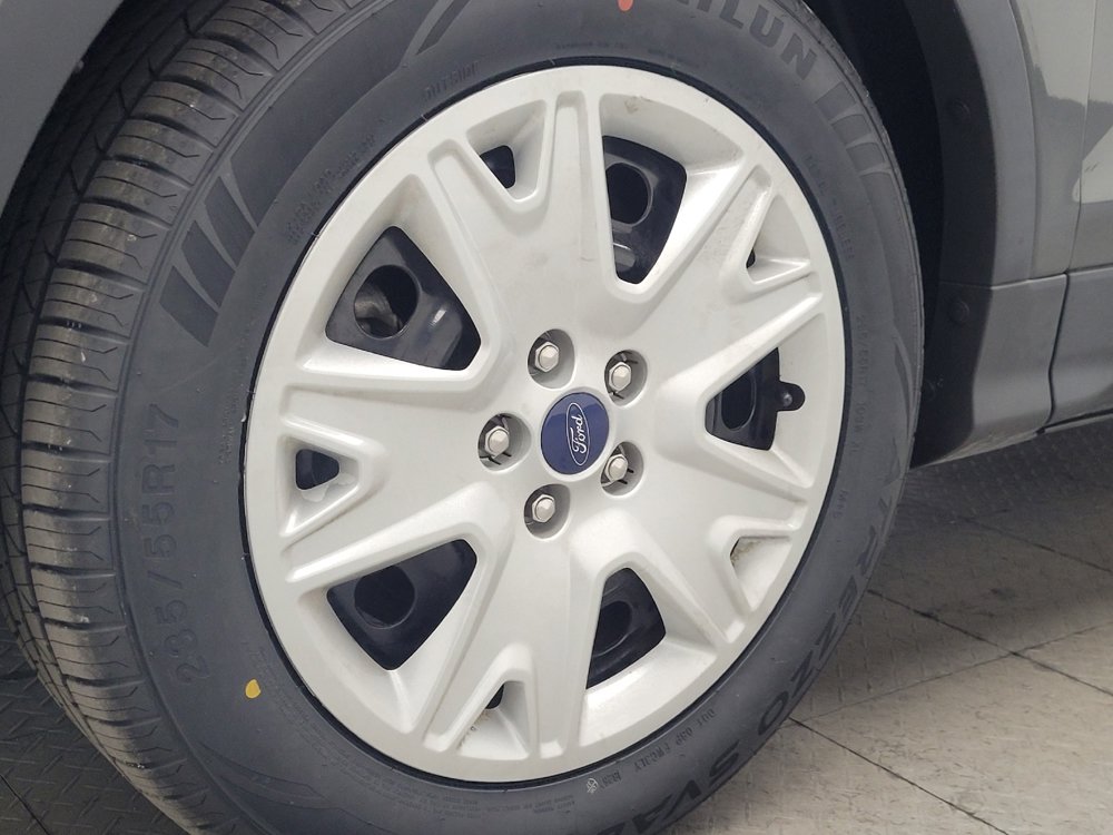 Used 2016 Ford Escape S FWD image 31