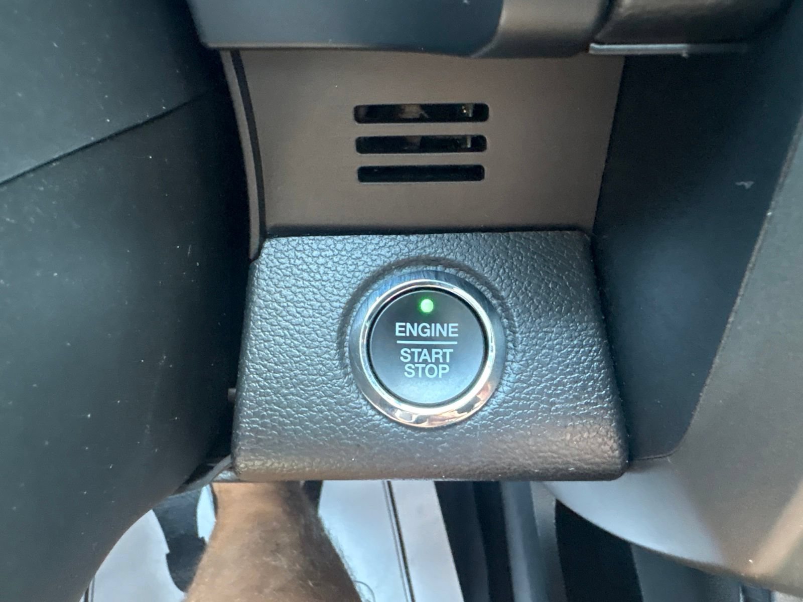 Used 2021 Ford Expedition Max XLT AWD/4WD image 39