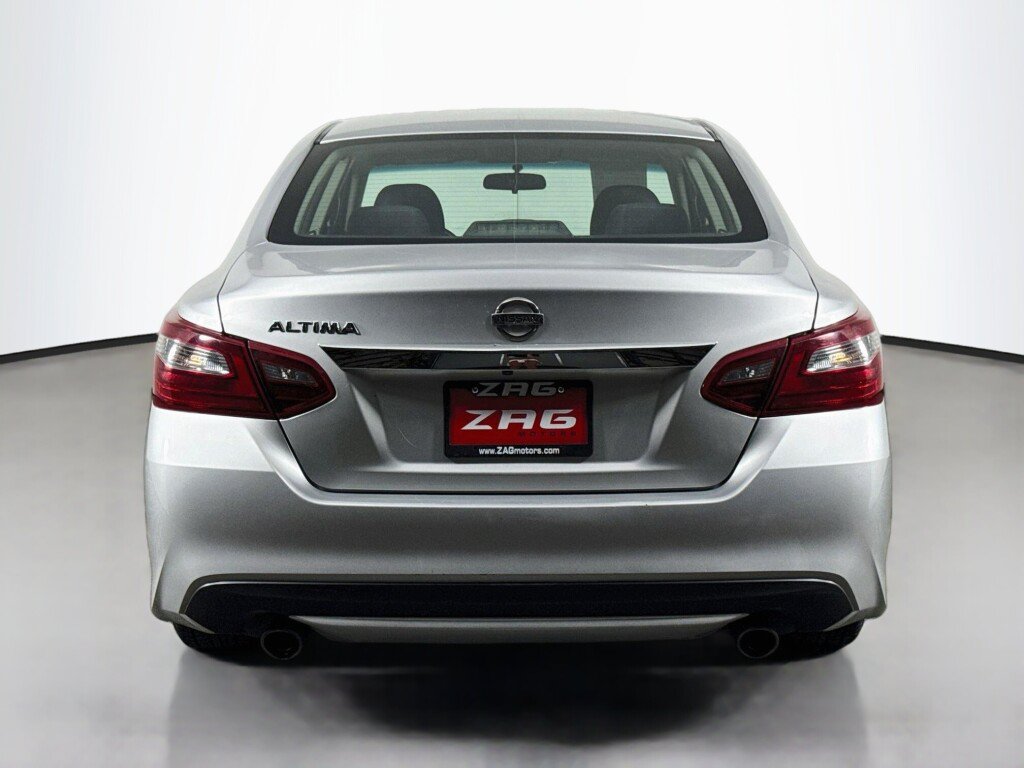 Used 2018 Nissan Altima 2.5 S w/ S Convenience Package FWD image 4