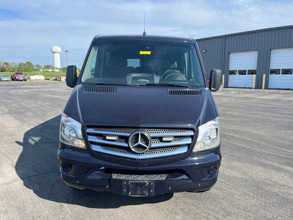 Used 2016 Mercedes-Benz Sprinter 2500 image 2
