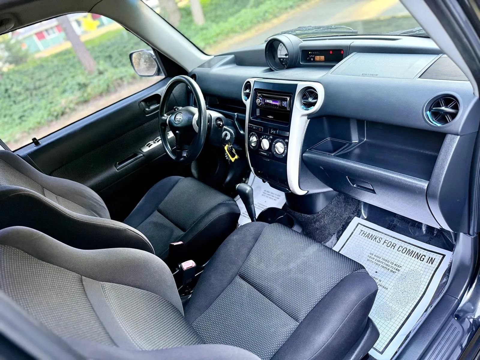 Used 2005 Scion xB FWD image 11