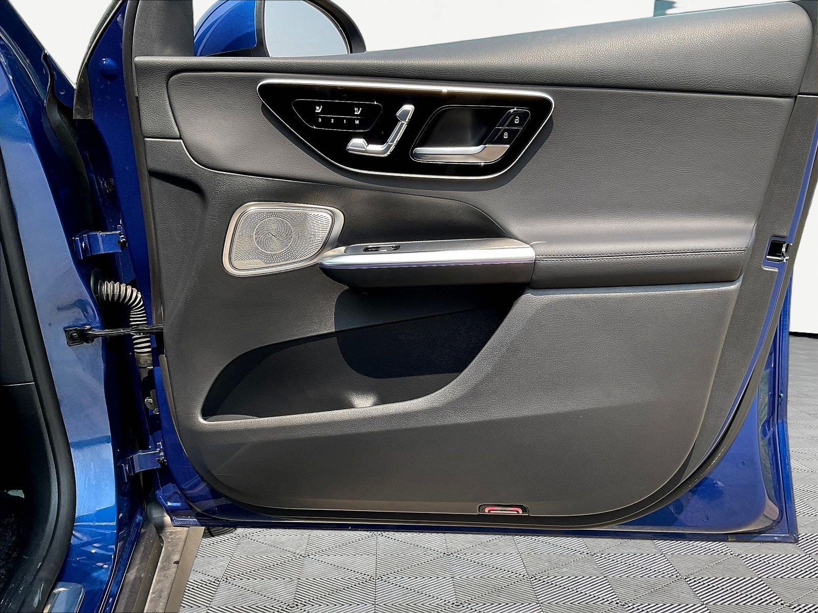 Certified 2026 Mercedes-Benz GLC 300 4MATIC image 28