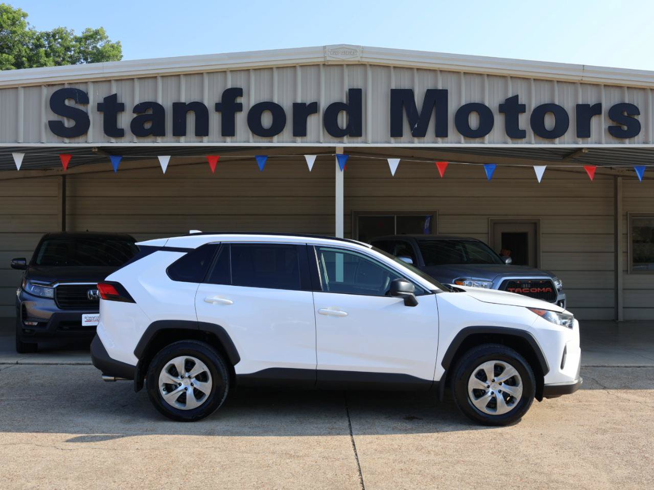 Used 2020 Toyota RAV4 LE w/ All Weather Liner Package